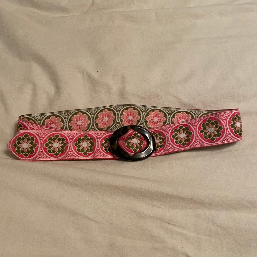 Hadley Potter reversible belt with tortoise loop